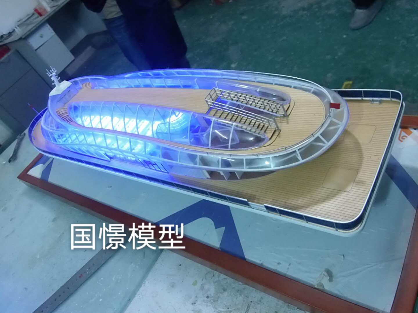 彝良县船舶模型